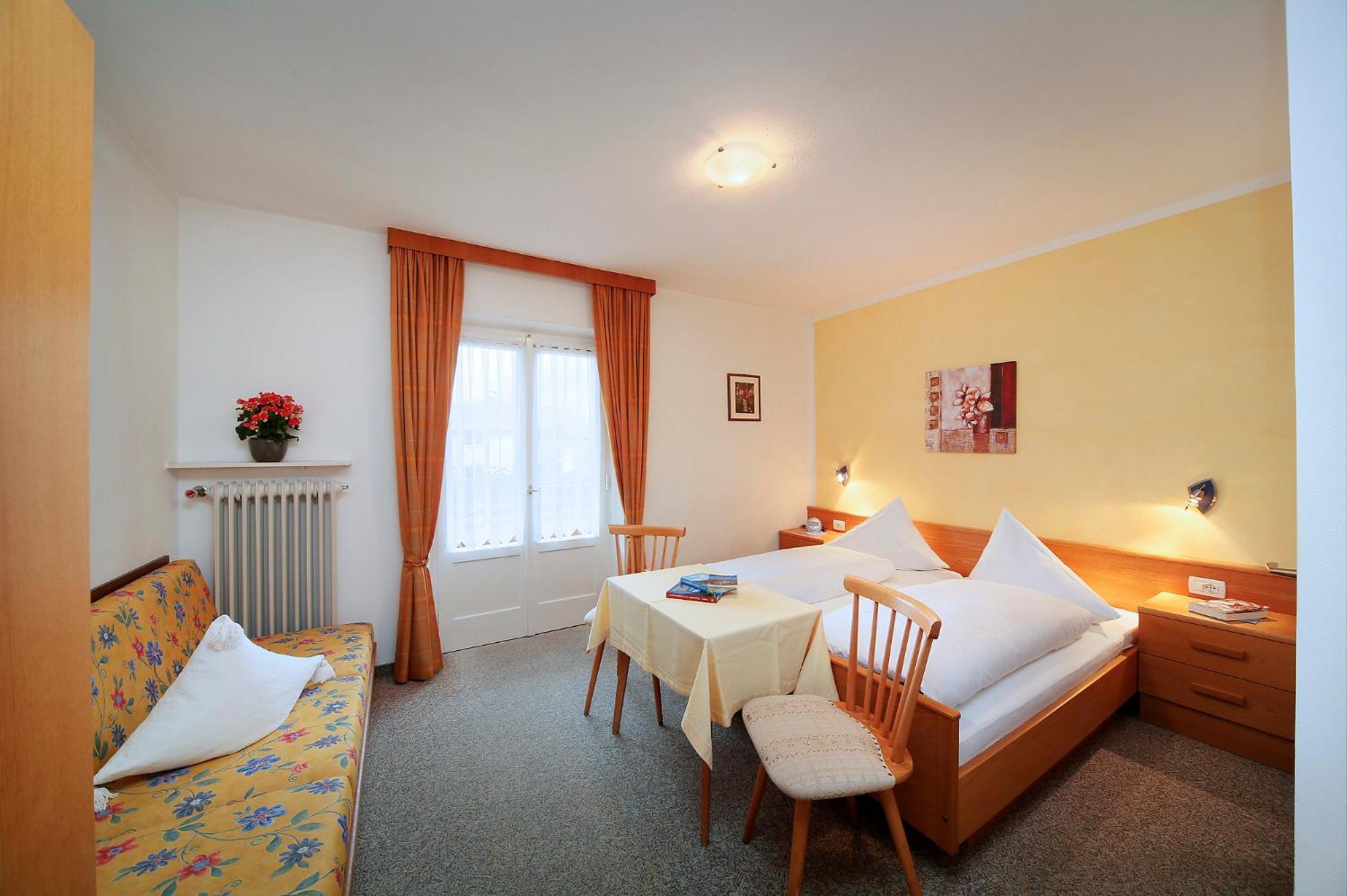 Ferienwohnung Haus Bernhard Schenna Exterior foto